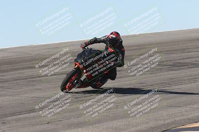 media/Oct-13-2025-Moto Forza (Mon) [[a66d839500]]/4-C Group/Session 2 (Bowl)/